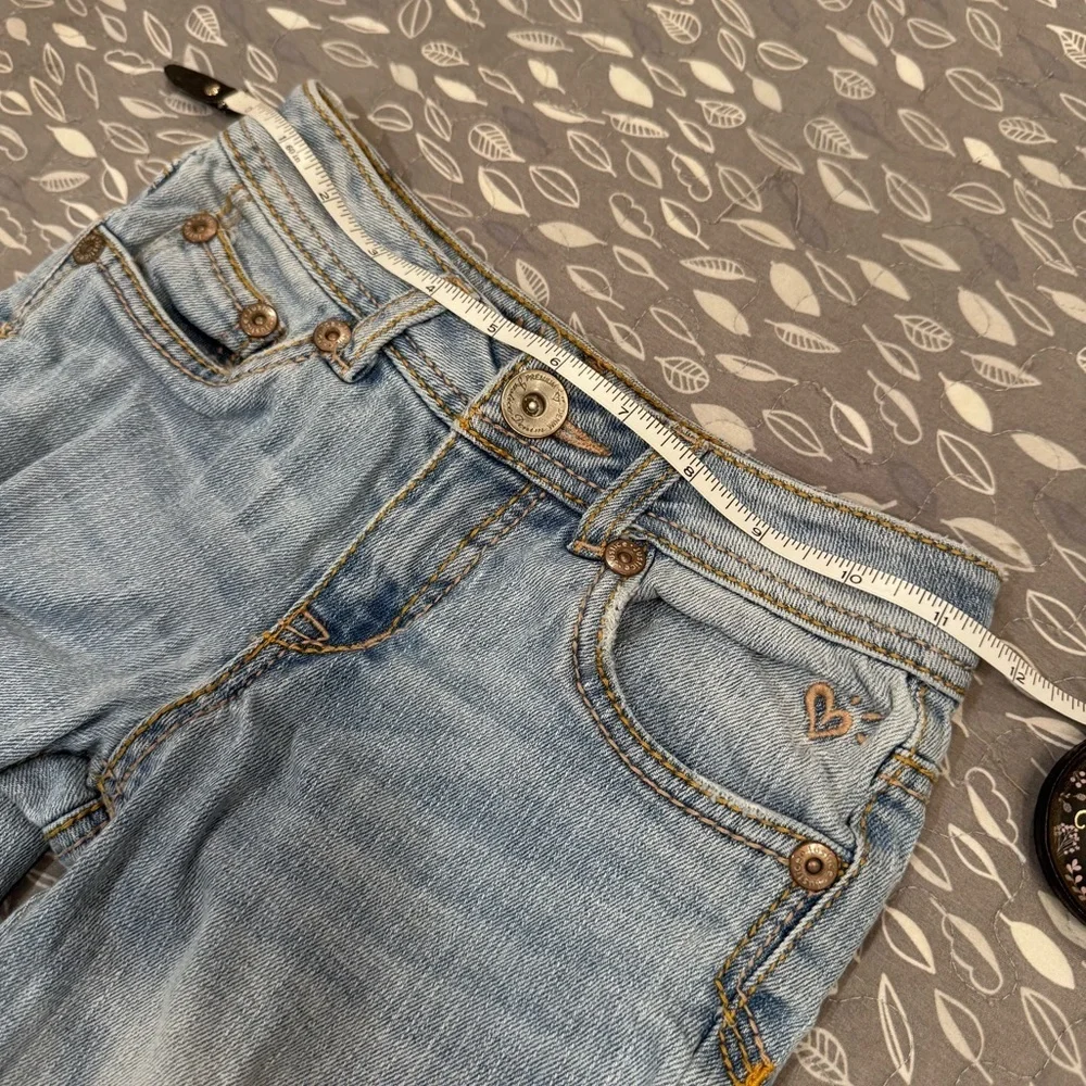 JUSTICE Girls’ Faded Blue Jeans, size 10S